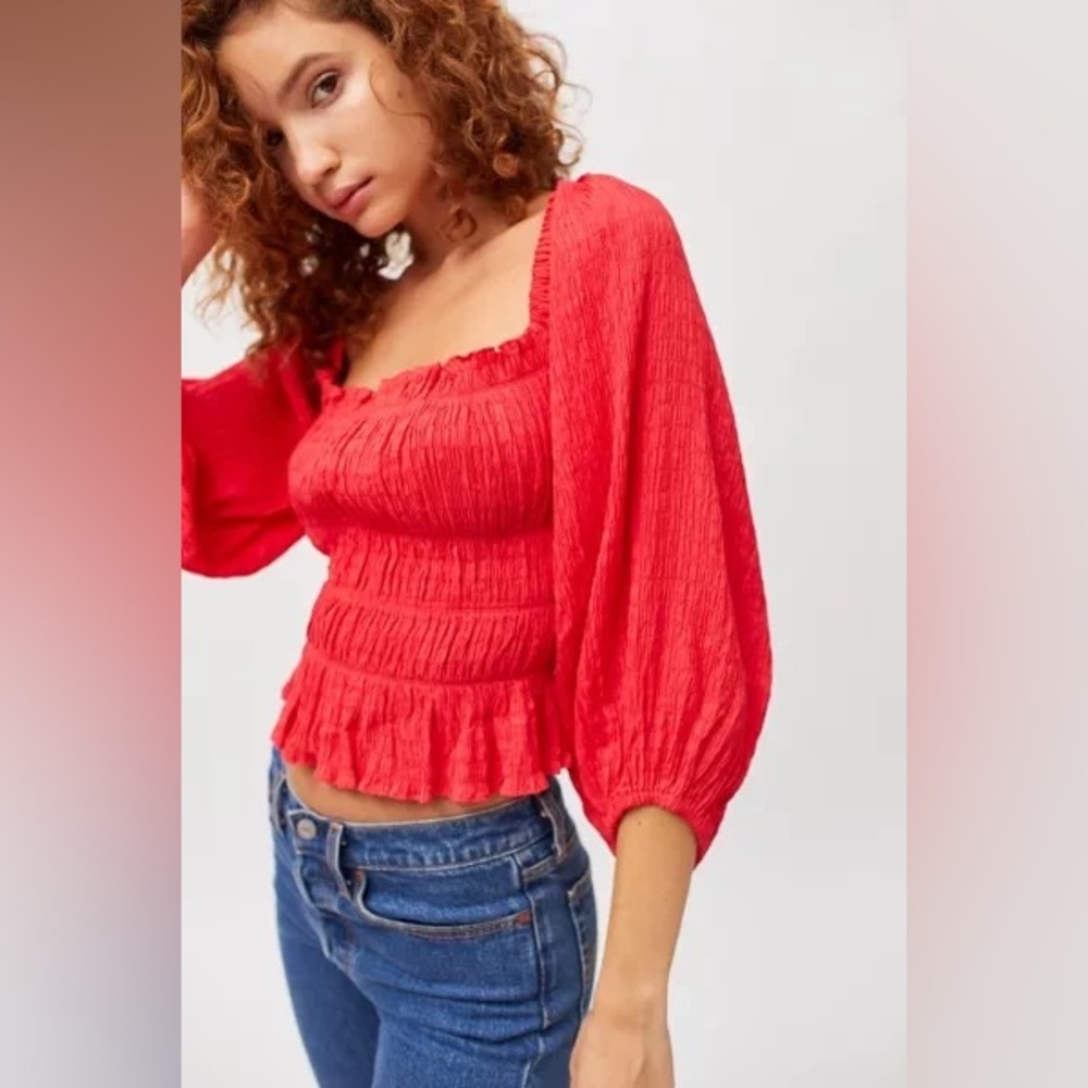 Urban Outfitters Red Vida Lace-Back Smocked Balloon Sleeve Crop Top Size S